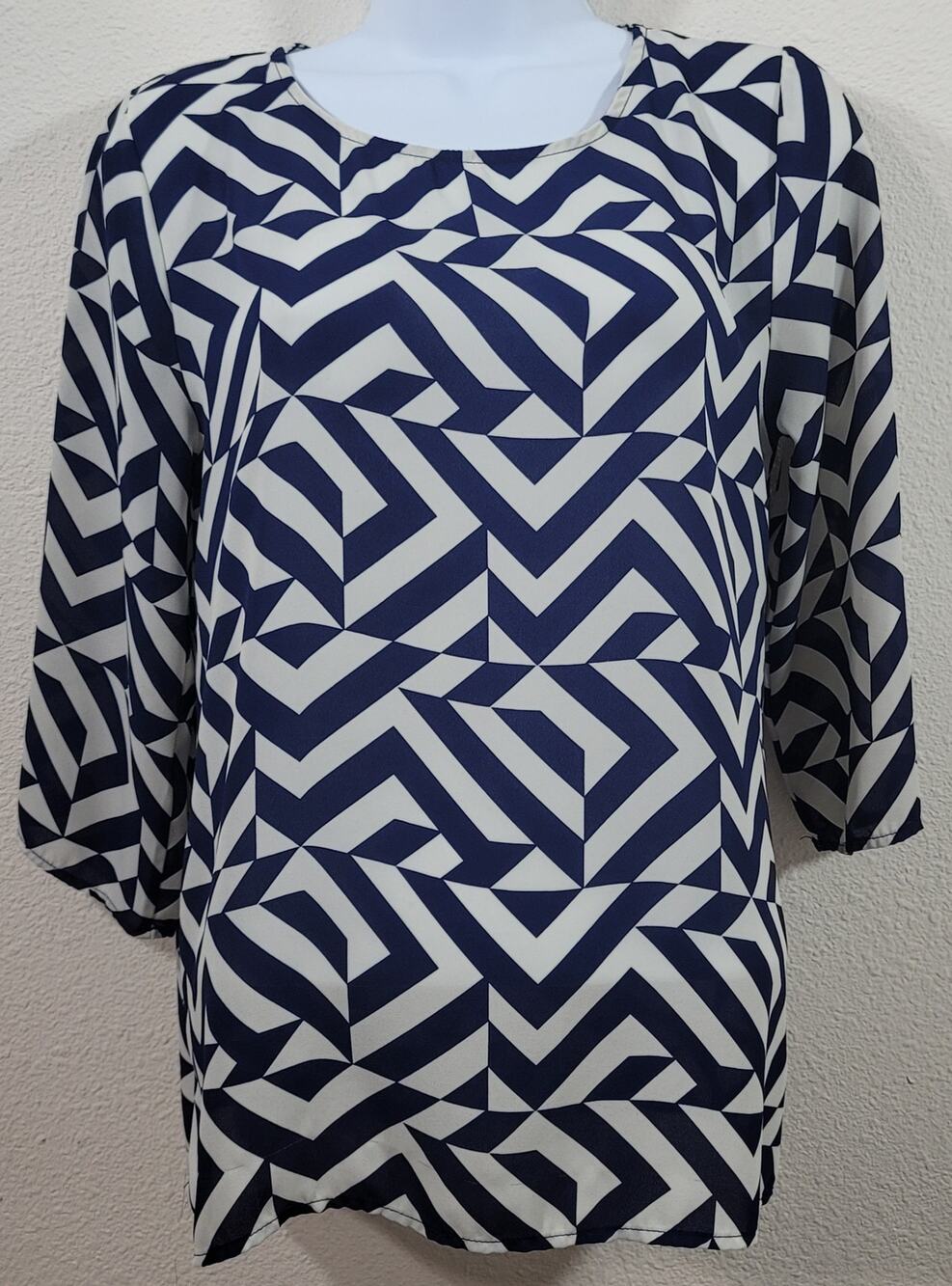 Whisper Blue White Geo Print Sheer Top Small Lightweight Round Neck 3/4 Sleeves